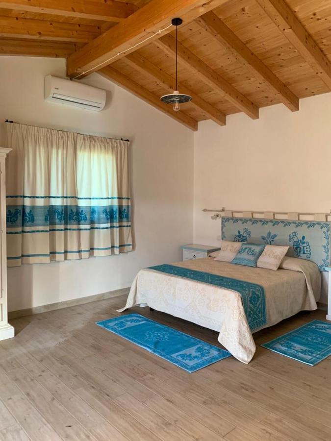 Tenute Venafiorita Loiri Porto San Paolo Exteriér fotografie